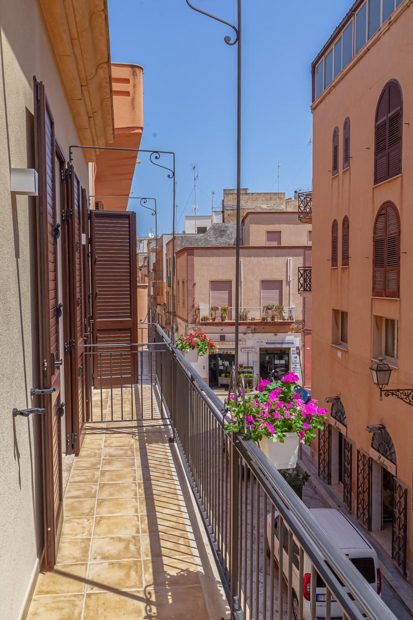 Isgro Rooms Marsala Exterior photo