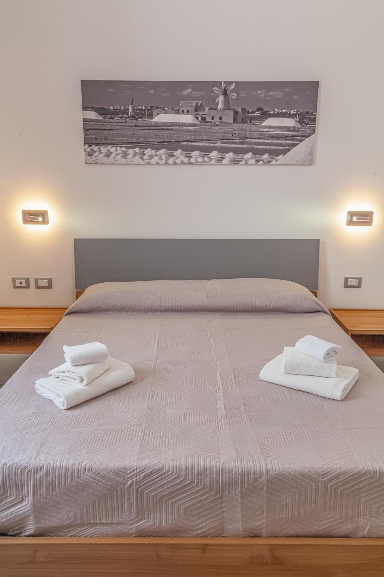 Isgro Rooms Marsala Exterior photo